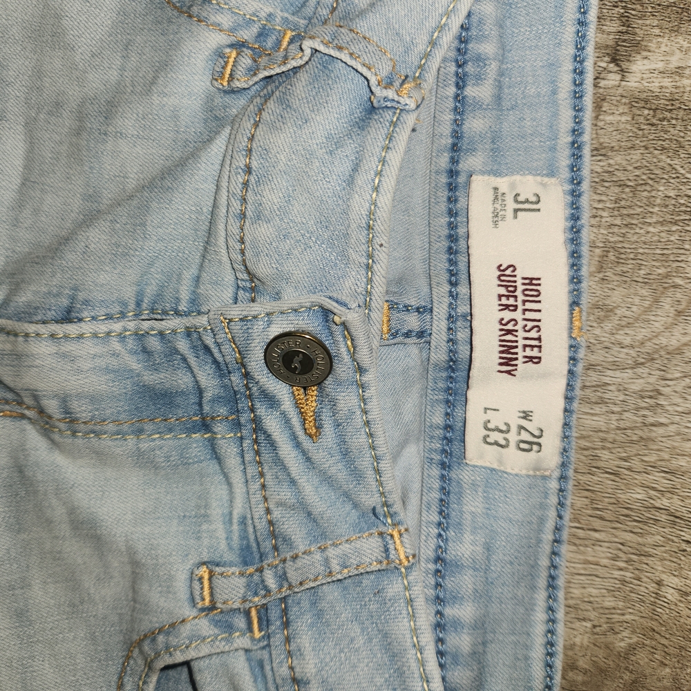 Hollister Super Skinny Light Blue Jeans